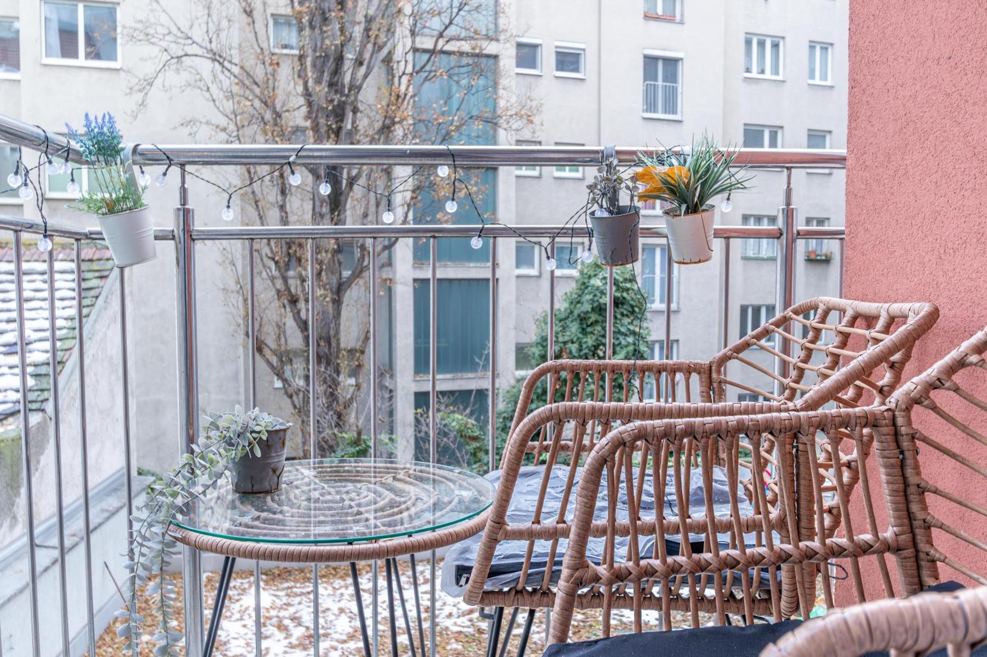 Superb Fully Equipped Apartment, 9 Min To Center Via Metro Appartement *