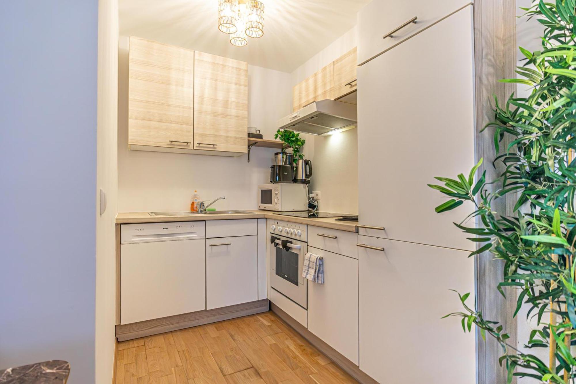Superb Fully Equipped Apartment, 9 Min To Center Via Metro Appartement